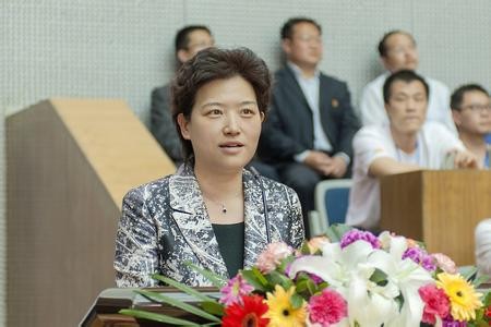 为实现“五年总量翻番”目标集聚高层次人才 为实现“五年总量翻番”目标集聚高层次人才